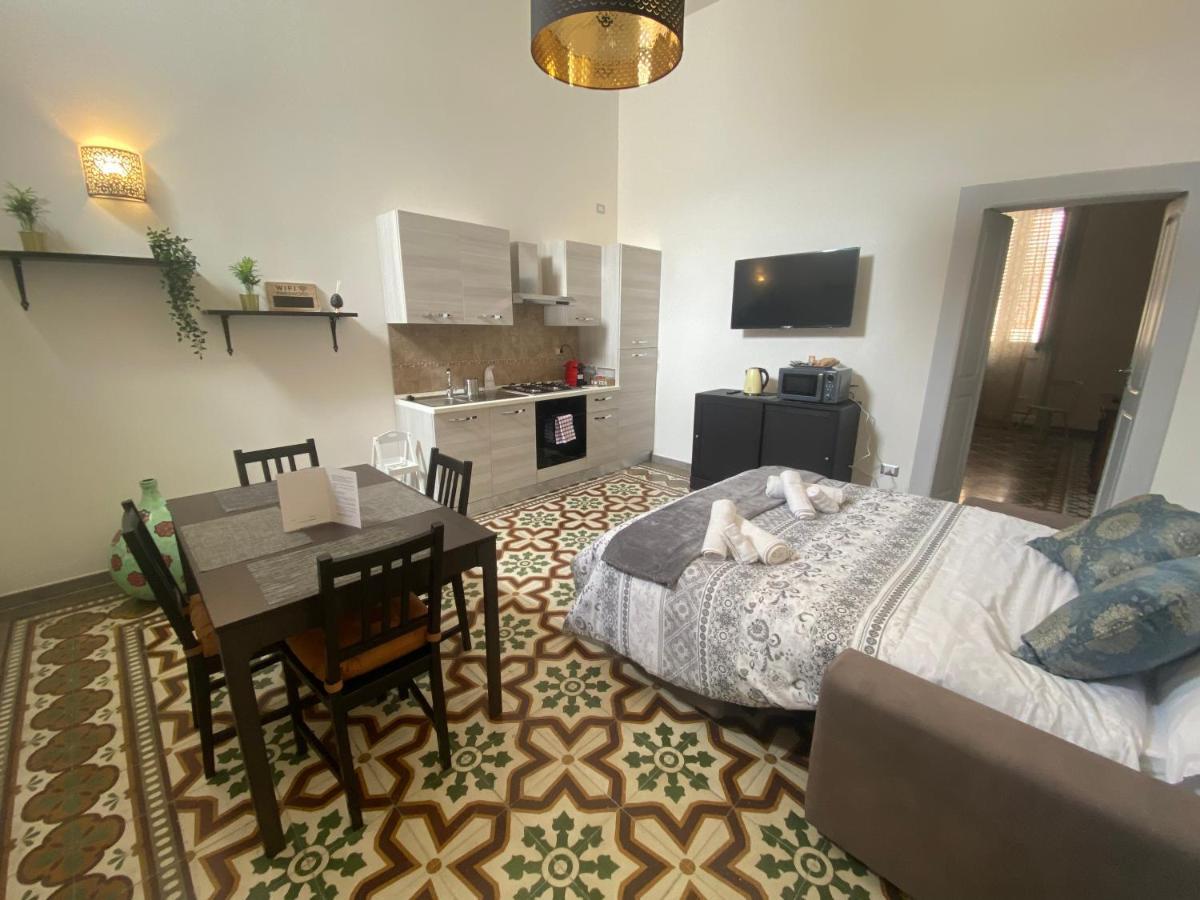 La Casa Di Nonna Titina Lejlighed Lecce Eksteriør billede